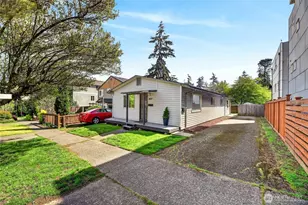 2827 SW Nevada St, Seattle, WA 98126 - Photo 7