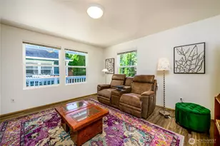 1318 N 184th Ct, Shoreline, WA 98177 - Photo 7
