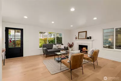 3613 40th Avenue W, Seattle, WA 98199 - Photo 11