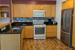 22931 SE 240th Pl, Maple Valley, WA 98038 - Photo 7