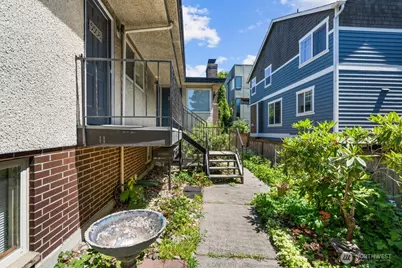 5506 7th Avenue NW, Seattle, WA 98107 - Photo 3