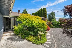 5027 110th St NE, Marysville, WA 98271 - Photo 5
