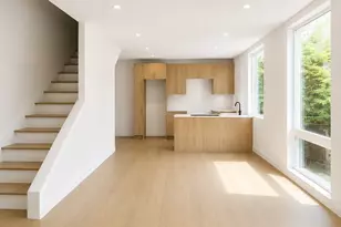 4907 SW Canada Dr, Seattle, WA 98136 - Photo 9