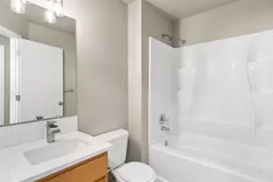 4042 S Warner St, Tacoma, WA 98409 - Photo 9