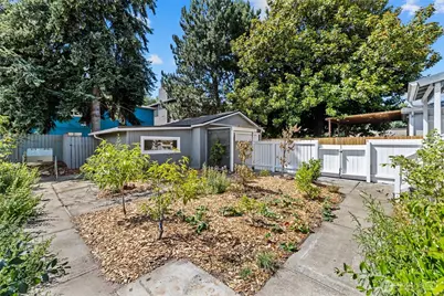 523 Williams Avenue S, Renton, WA 98057 - Photo 31