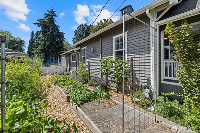 523 Williams Avenue S, Renton, WA 98057 - Photo 33