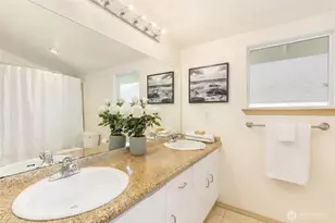 2414 SW Holden St, Seattle, WA 98106 - Photo 11