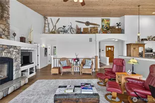 6426 Ivy St, Anacortes, WA 98221 - Photo 9