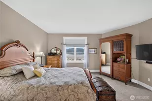 6426 Ivy St, Anacortes, WA 98221 - Photo 19
