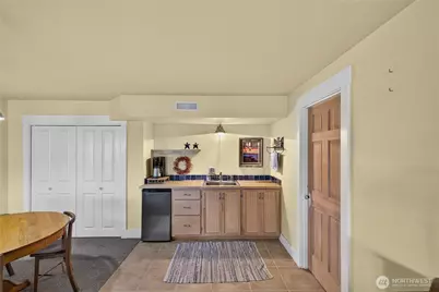 6426 Ivy Street, Anacortes, WA 98221 - Photo 33