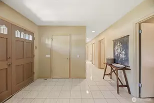 4225 Montgomery Pl, Mount Vernon, WA 98274 - Photo 5