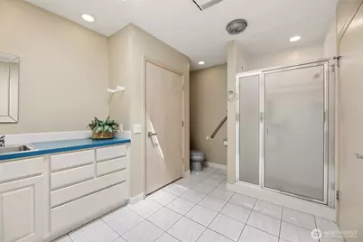 4225 Montgomery Place, Mount Vernon, WA 98274 - Photo 23