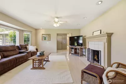 4225 Montgomery Place, Mount Vernon, WA 98274 - Photo 9