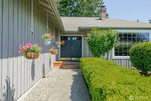 4225 Montgomery Pl, Mount Vernon, WA 98274 - Photo 3