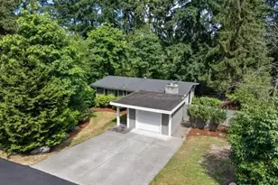 1928 109th Ave SE, Bellevue, WA 98004 - Photo 29