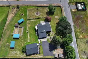 18109 28th Ave E, Tacoma, WA 98445 - Photo 3