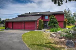 18109 28th Ave E, Tacoma, WA 98445 - Photo 1