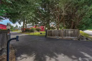 18109 28th Ave E, Tacoma, WA 98445 - Photo 37