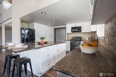 18109 28th Avenue E, Tacoma, WA 98445 - Photo 11