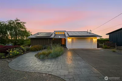 8615 43rd Street W, University Place, WA 98466 - Photo 1