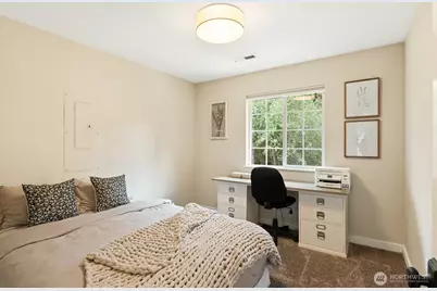933 E Sharon Avenue, Burlington, WA 98233 - Photo 23