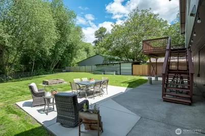 933 E Sharon Avenue, Burlington, WA 98233 - Photo 31