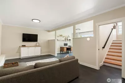 933 E Sharon Avenue, Burlington, WA 98233 - Photo 25