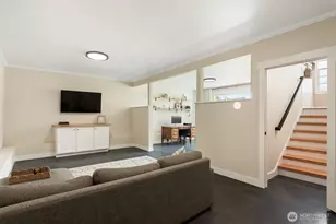 933 E Sharon Ave, Burlington, WA 98233 - Photo 25