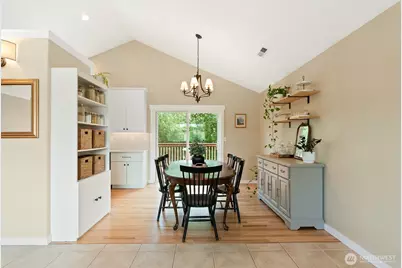 933 E Sharon Avenue, Burlington, WA 98233 - Photo 9