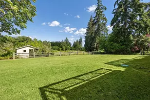 10410 260th St E, Graham, WA 98338 - Photo 35