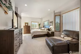 10821 Crestwood Dr S, Seattle, WA 98178 - Photo 23