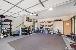 10821 Crestwood Dr S, Seattle, WA 98178 - Photo 13