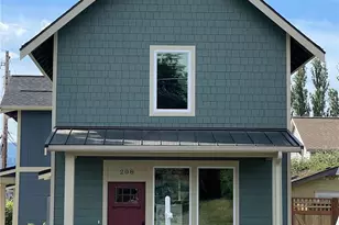208 Carolina St, Bellingham, WA 98225 - Photo 1