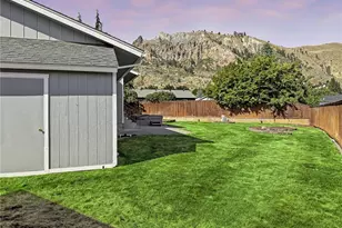 1324 Seneca St, Wenatchee, WA 98801 - Photo 21