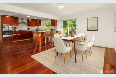 8308 Frederick Place, Edmonds, WA 98026 - Photo 11