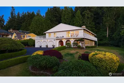 8308 Frederick Place, Edmonds, WA 98026 - Photo 5