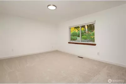 8308 Frederick Place, Edmonds, WA 98026 - Photo 27