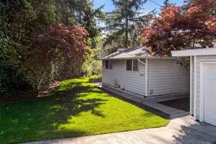 16461 Marine View Dr SW, Burien, WA 98166 - Photo 31