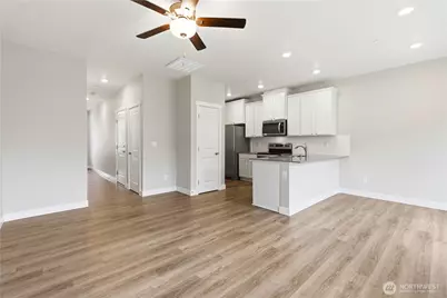 8405 Gilman Way, Arlington, WA 98223 - Photo 7