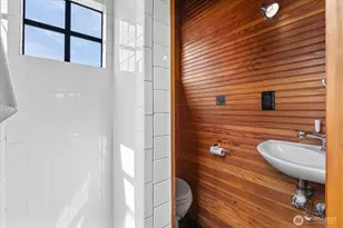 2401 N Northlake Way, Seattle, WA 98103 - Photo 13