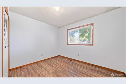735 S 5th St., Dayton, WA 99328 - Photo 9