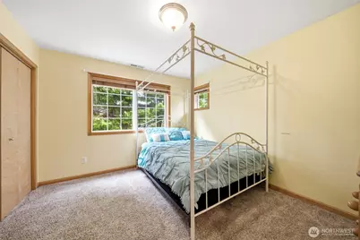 966 Lookout Road, Castle Rock, WA 98611 - Photo 15