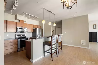 7104 265th Street NW #401, Stanwood, WA 98292 - Photo 9