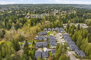 24387 NE 24th St, Sammamish, WA 98074 - Photo 35