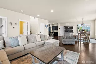 18721 138th St Ct E, Bonney Lake, WA 98391 - Photo 5