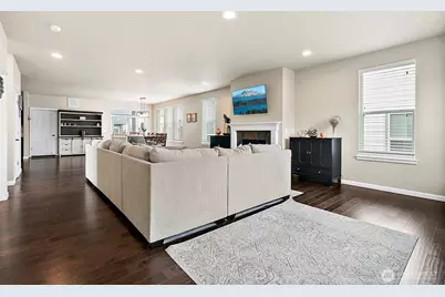 18721 138th Street Ct E, Bonney Lake, WA 98391 - Photo 3