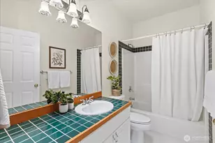 23915 NE 80th St, Redmond, WA 98053 - Photo 25