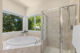 23915 NE 80th St, Redmond, WA 98053 - Photo 21