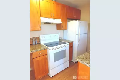 10233 10th Avenue SW, Seattle, WA 98146 - Photo 7