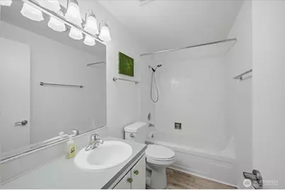 914 6th Avenue N #201, Seattle, WA 98109 - Photo 21